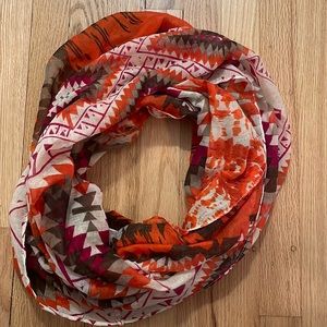 LIKE NEW infinity scarf